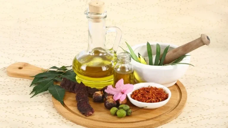10 Surprising Benefits of Using Organic Hair Oil Daily